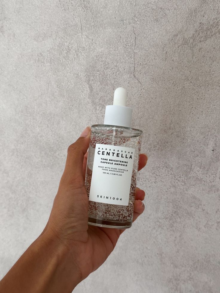 Skin 1004 Centella Tone Brightening Capsule Ampoule 100 MLđ