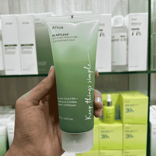Anua SUCCINIC MOISTURE CLEANSING FOAM
