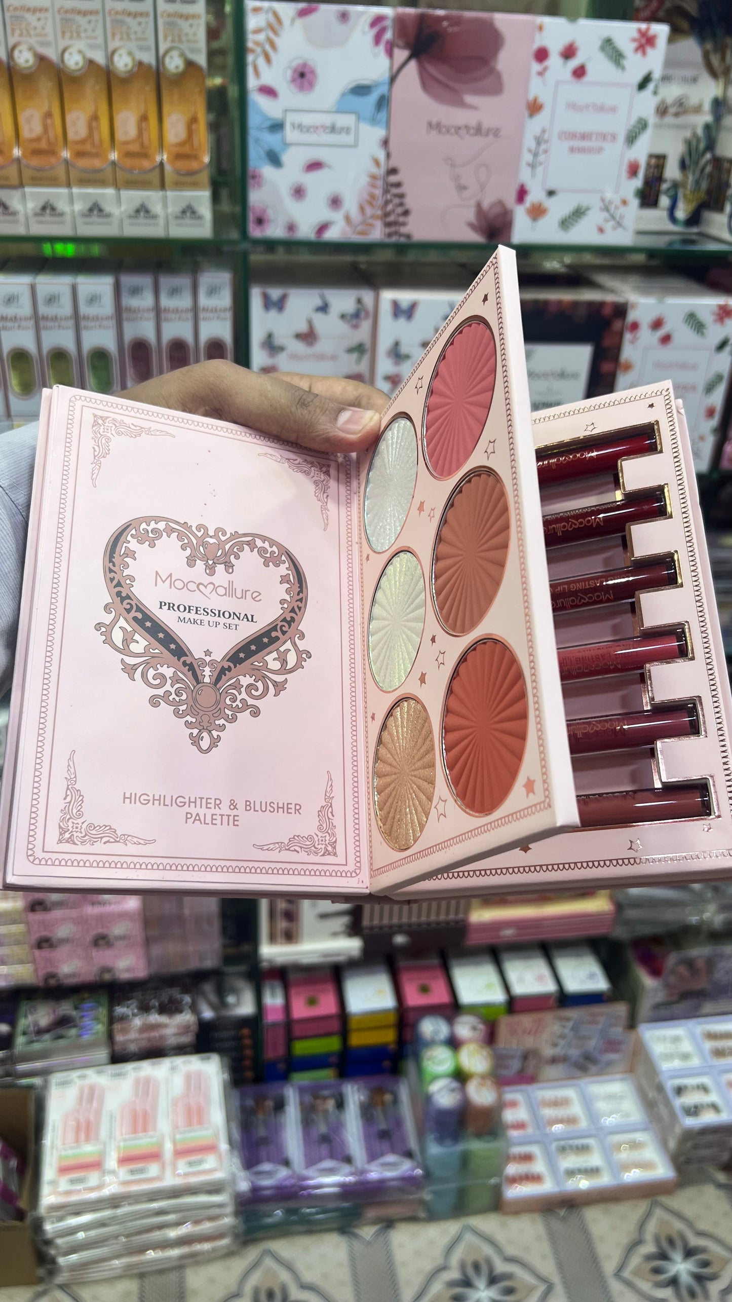 Mocallure all in one makeup book