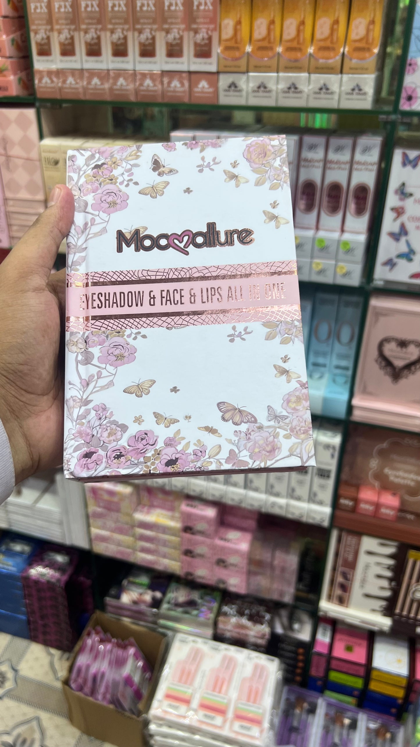 Mocallure all in one makeup book