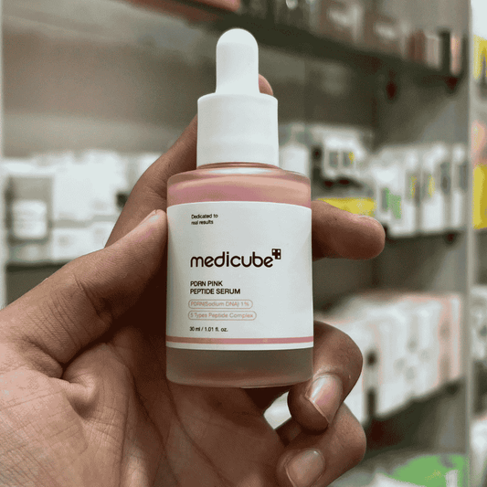Medicube PDRN Pink Peptide Serum – Revitalize & Glow 30 ML✨ (Extreme sale)